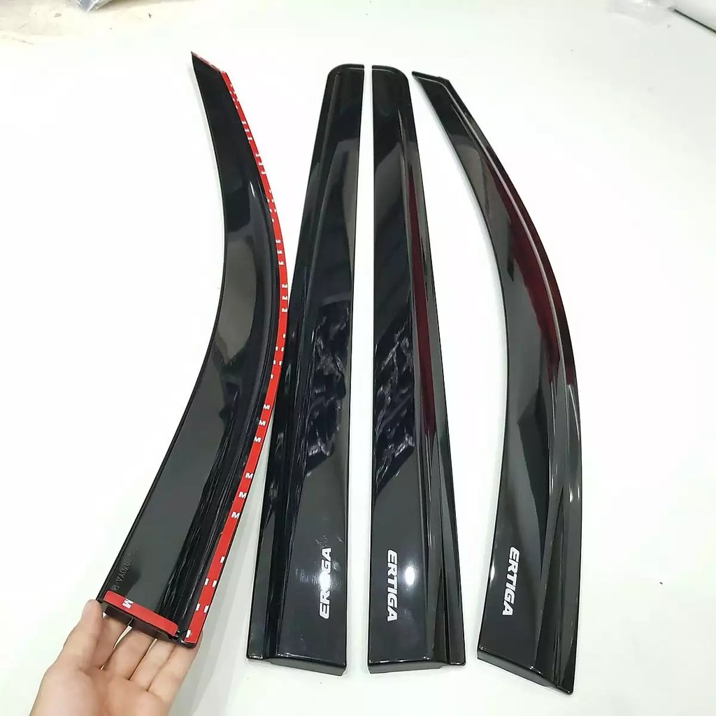 [Mã LIFEAU5SALE giảm 20k đơn 50k] Vè che mưa xe Suzuki Ertiga 2019, 2020, 2021 nhựa đen cao cấp