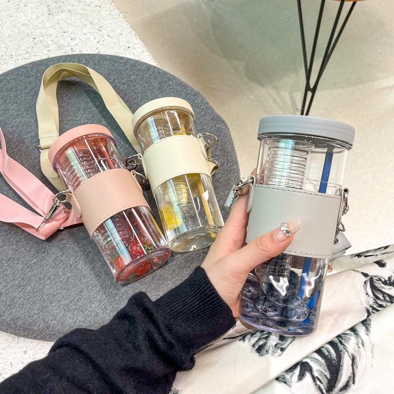 Bình Đựng Nước Bằng Nhựa Sức Chứa Lớn Có Ống Hút In Họa Tiết Trái Cây / Trà Trái Cây