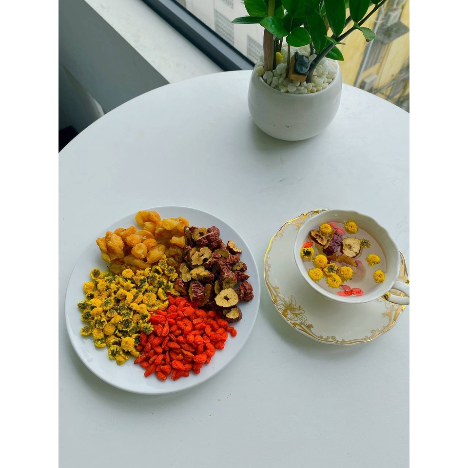 Trà hoa cúc vàng mix táo đỏ, kỷ tử, long nhãn - gói 10gr