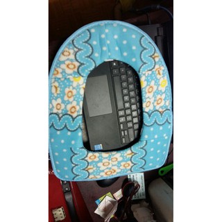 Miếng lót bồn cầu chống lạnh.