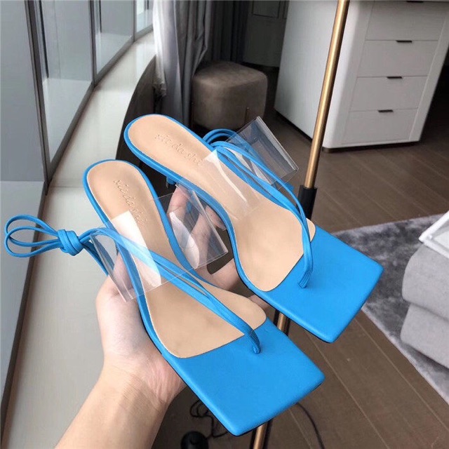 Sandal sỏ ngón kết hợp quai trong