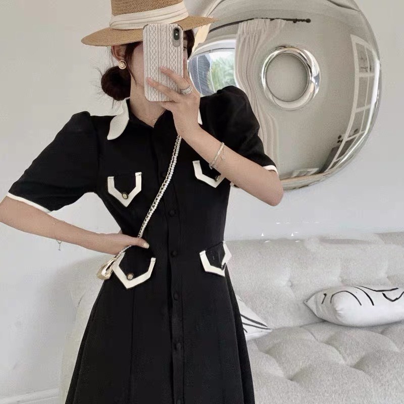 đầm sơmi kaki mềm cổ bẻ triết ly eo phối cúc bọc 4 nắp túi hàng thiết kế