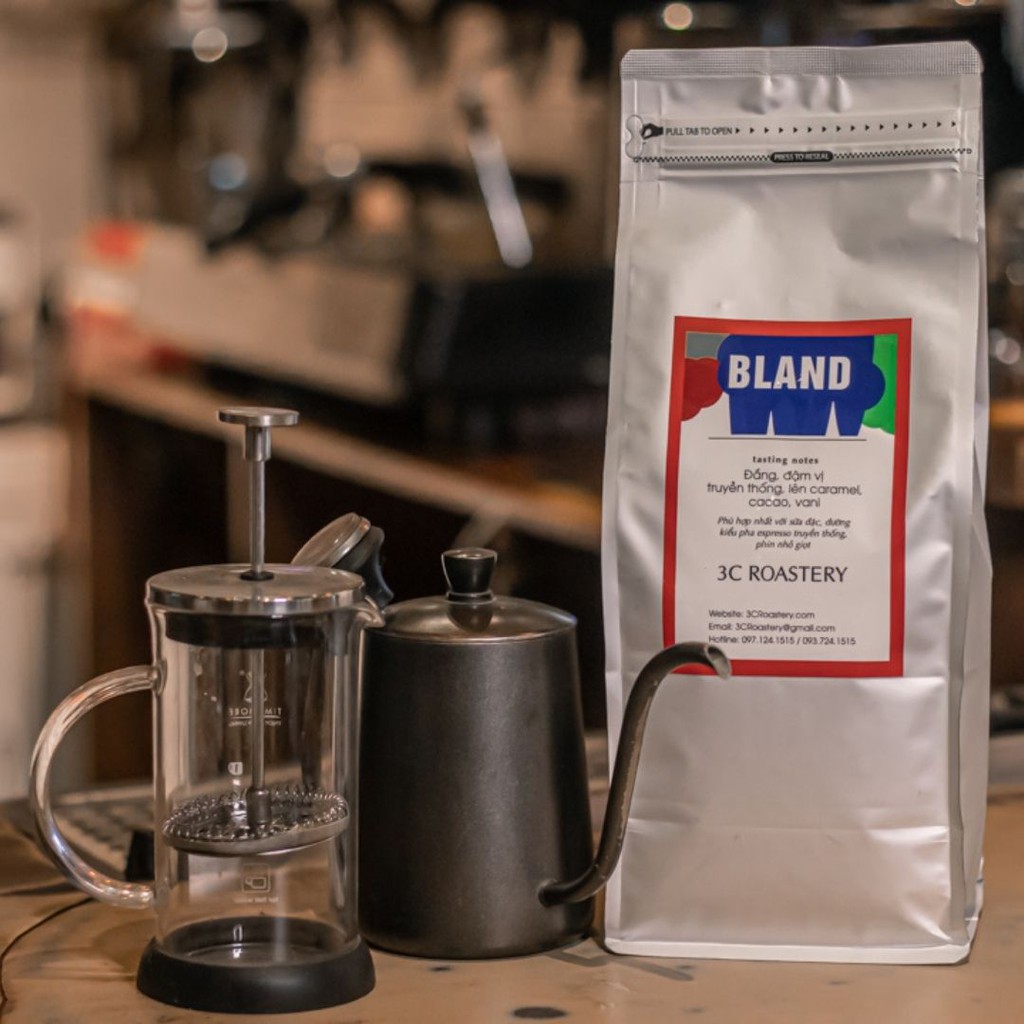 cà phê Phin 3C ROASTERY mã BLAND hạt Robusta nguyên chất  gu đắng, đậm lên hương cacao,vani phù hợp với đường, sữa đặc