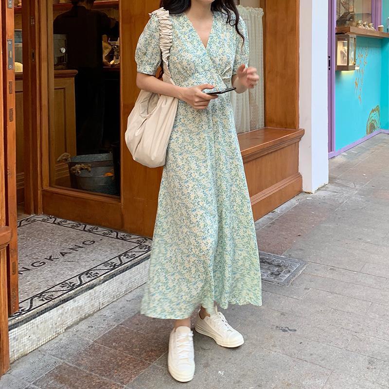 Đầm chiffon chữ A cổ chữ V họa tiết hoa phong cách Hàn Quốc