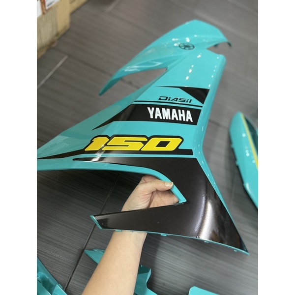 Dàn áo ex 150 màu đẹp lạ