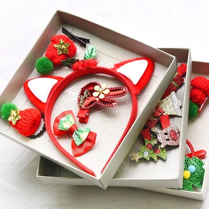 Hộp quà tặng Giáng sinh 5 chi tiết phụ kiện cho bé yêu lấp lánh lung linh rực sắc đỏ BBShine – NOEL008