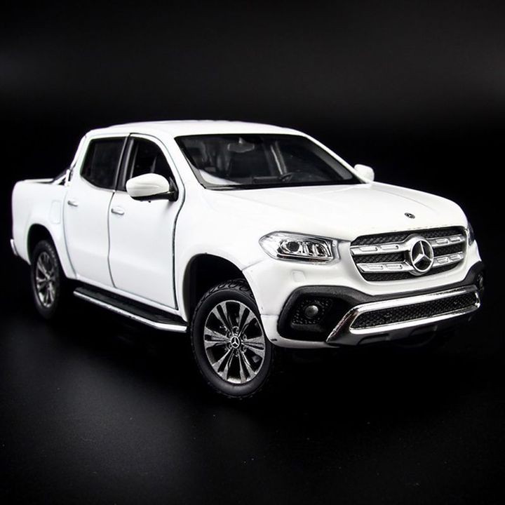 Mô hình Xe Mercedes Benz X Class Tỷ lệ 1:27 - Trắng