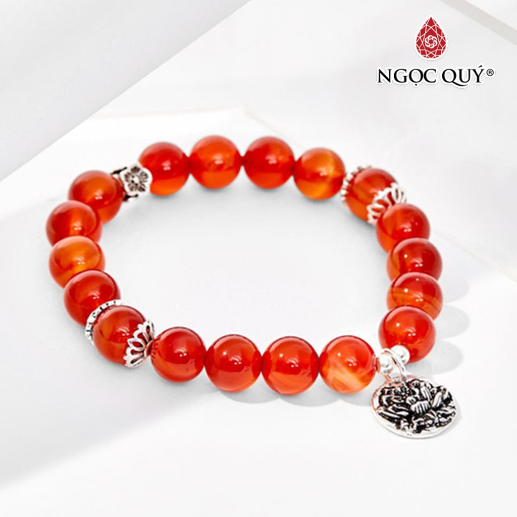 Vòng Tay Mã Não Đỏ Charm Hoa Sen - Ngọc Quý