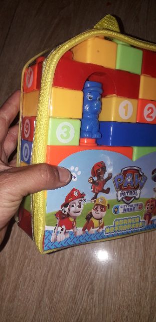 một bộ giỏ ráp hình đa năng chú chó Paw bằng nhựa có nhiều chi tiết rất đẹp