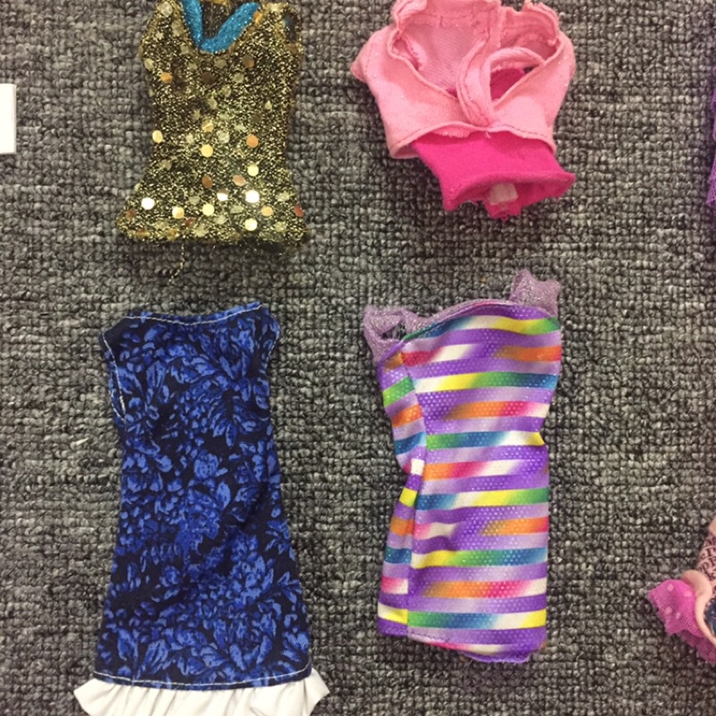 QAA2-Quần áo đầm dành cho búp bê barbie đã qua sử dụng