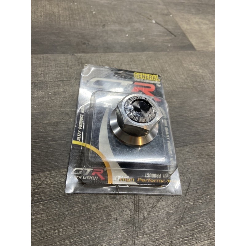 Ốc chảng ba GTR Yamaha MT15/XSR155