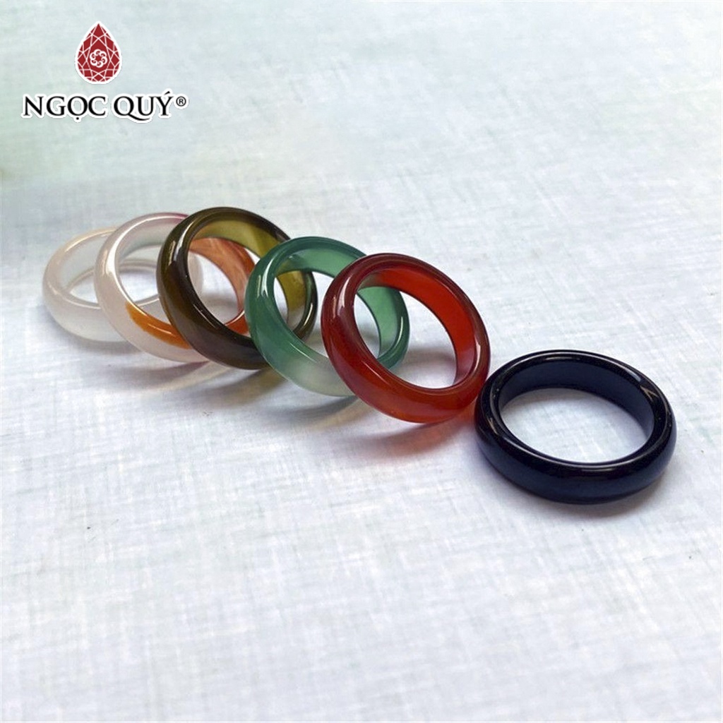 Nhẫn nữ đá mã não - Ngọc Quý