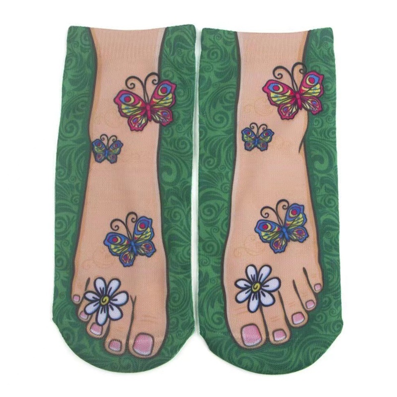 Đôi tất in hình bàn chân mang dép xỏ ngón thiết kế ấn tượng