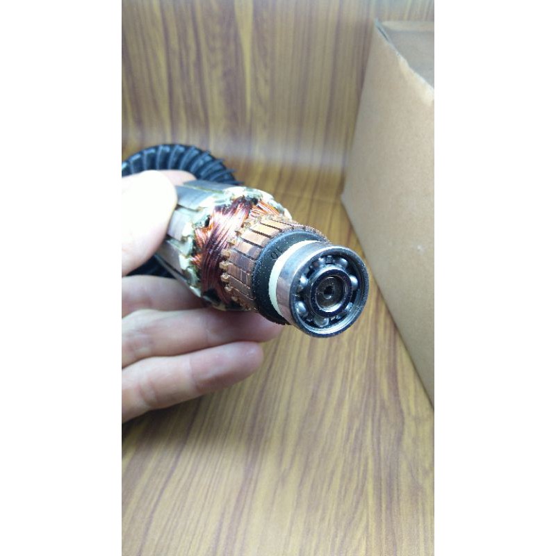 Rô to + stator máy cưa Makita 5806B