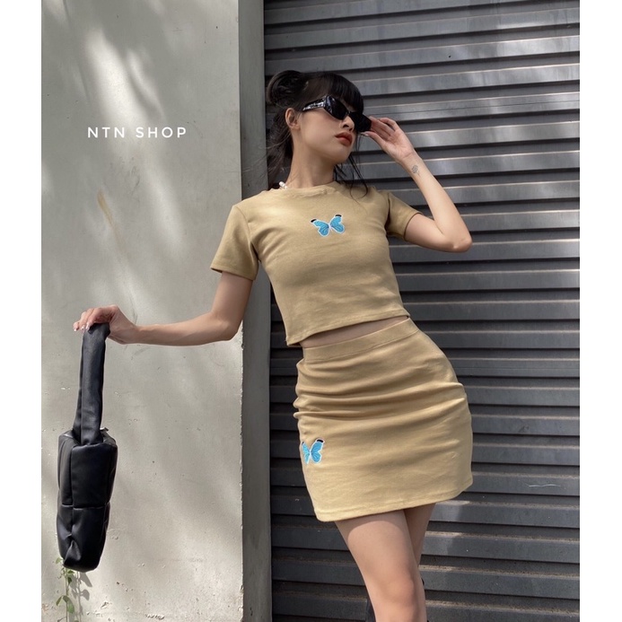 SET Áo Croptop + Chân Váy (thêu bướm) aL