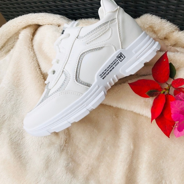 Giầy Thể Thao Nữ  FASHION Giầy Sneakers Độn Đế 5cm Mẫu Mới 2021 Phong Cách Thể Thao GTT06