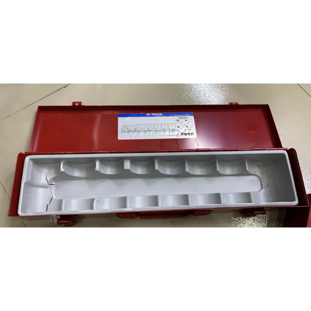 Hộp đựng dụng cụ cầm tay, cờ lê 8-24 Kingtony Đỏ 45x10cm 8408MP