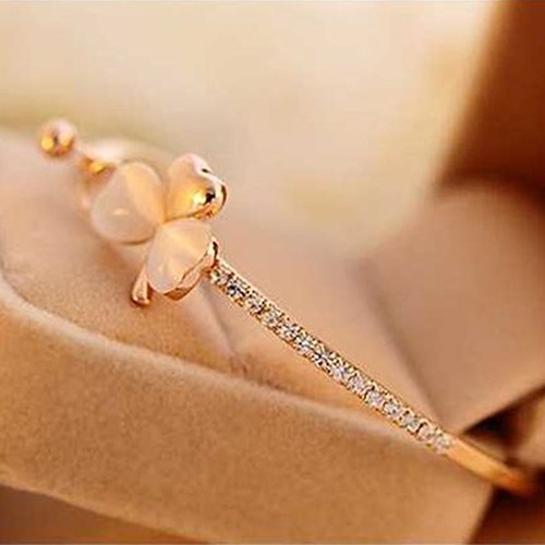 Vòng Tay Nữ Mạ Vàng Đính Hạt Charm