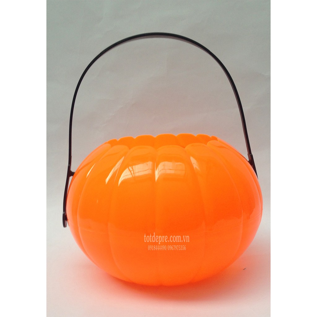 Giỏ bí ngô xin kẹo Halloween to - Đèn bí ngô cỡ lớn 18cm - Bí ghép 2 mảnh
