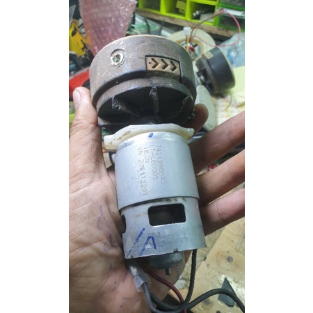 Motor máy cắt cỏ pin, chế máy cắt cỏ Ryobi