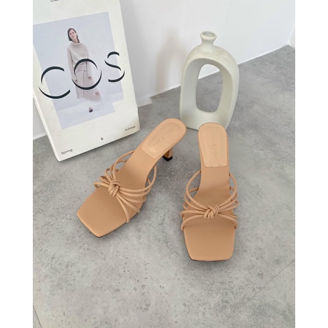 Guốc nữ cao gót đan dây