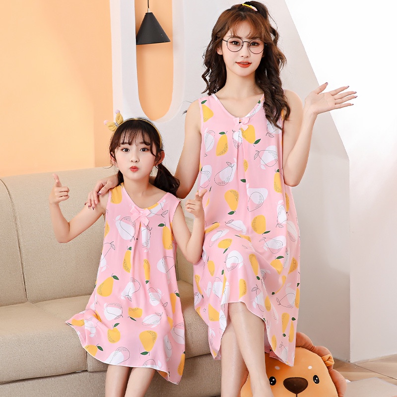Đầm Dài Không Tay Họa Tiết Hoạt Hình Thoáng Khí Dành Cho Mẹ Và Bé Size 100-xl