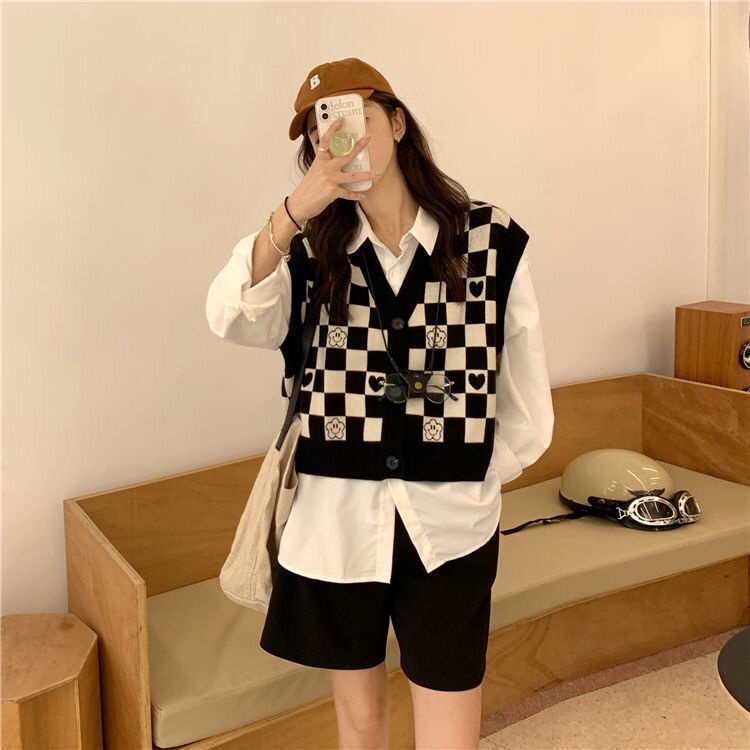 Áo dệt kim không tay dáng ngắn màu trắng đen cho nữ