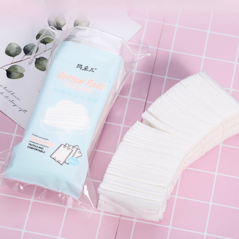 Bông tẩy trang 3 lớp 2 mặt Cotton Pads 50 miếng