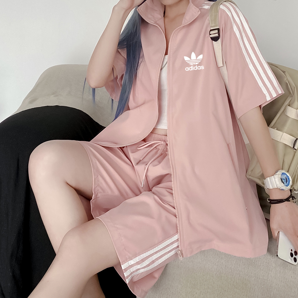 ADIDAS Set Đồ Thể Thao Ngắn Tay Phong Cách Năng Động Trẻ Trung Dành Cho Nữ