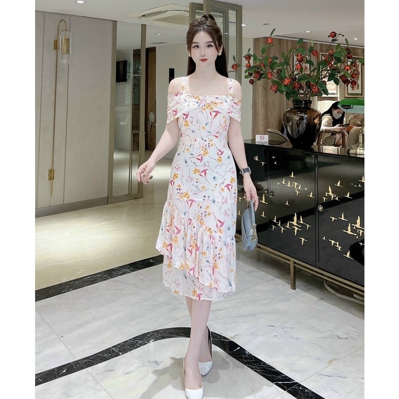 Hàng thiết kế đẹp từ kiểu dáng, đường kim mũi chỉ chất vải voan tơ có lót trong mã V24