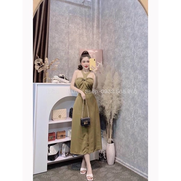 Váy cổ chéo siêu xinh sang lắm nè cả nhà 🎉