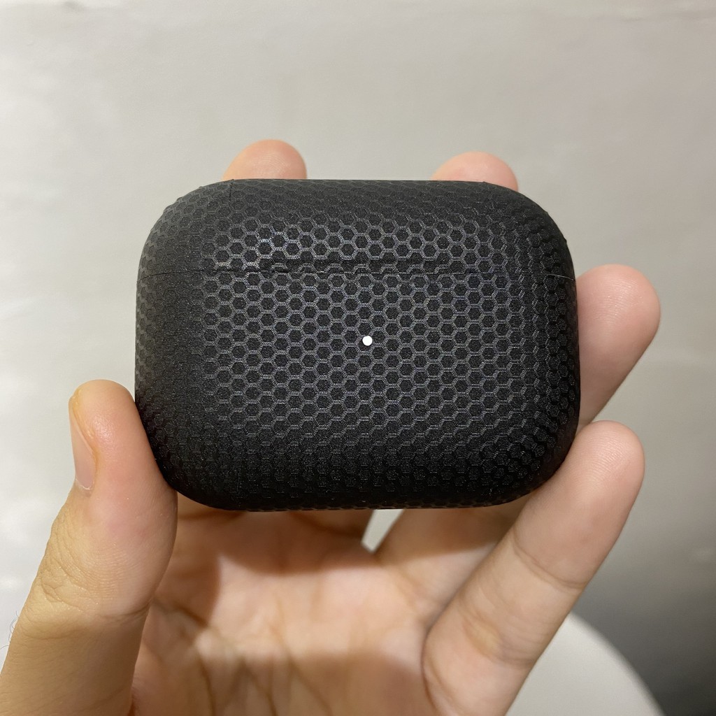 Skin dán Airpods Pro có dây chất liệu decal chống bẩn in hình thiết kế