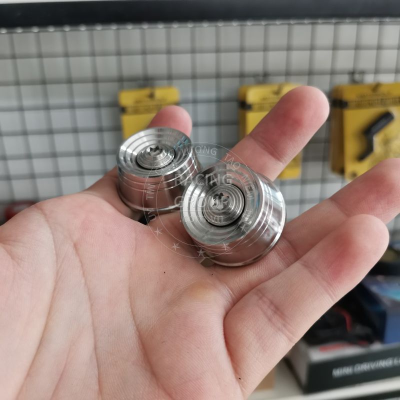 Gù tay lái Salaya mẫu đặc thái ốc phay inox 304 chống rung cho xe máy Wave, Dream, Sirius, Exciter 150, SH,...