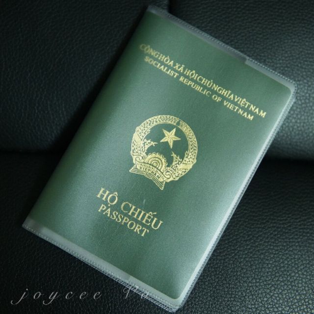 Vỏ Hộ Chiếu Passport Trong Suốt PVC cố khe nhét thẻ bảo vệ hộ chiếu passpost