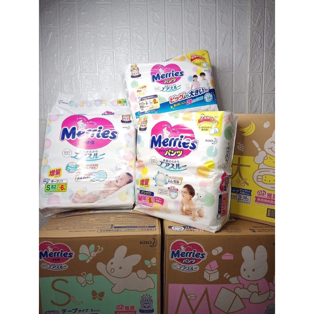 Tã dán/quần bỉm Merries nội địa Nhật cộng miếng [Chính hãng]