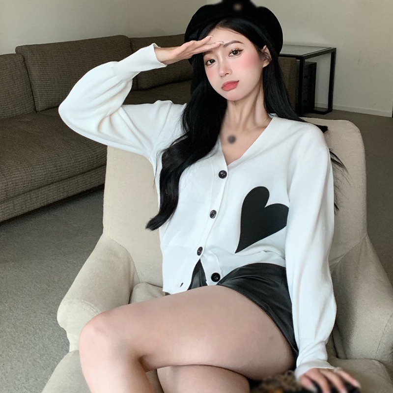 Áo khoác cardigan dệt kim dáng rộng họa tiết trái tim xinh xắn cho nữ