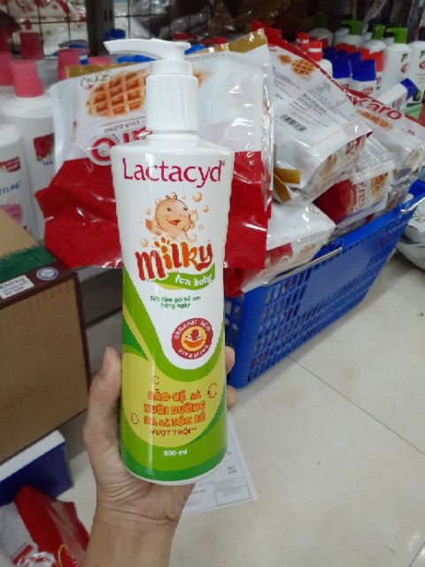 Sữa tắm Lactacyd Milky 250ml và 500ml