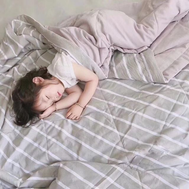 Chăn Hè nhẹ mát Cotton Đũi Kẻ Muji xuất nhật_ Mềm văn phòng kích thước 2mx2m2