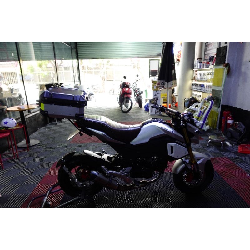 Thùng baga sau top mini 28L nhôm Thailand - Home Motorcycle Workshop