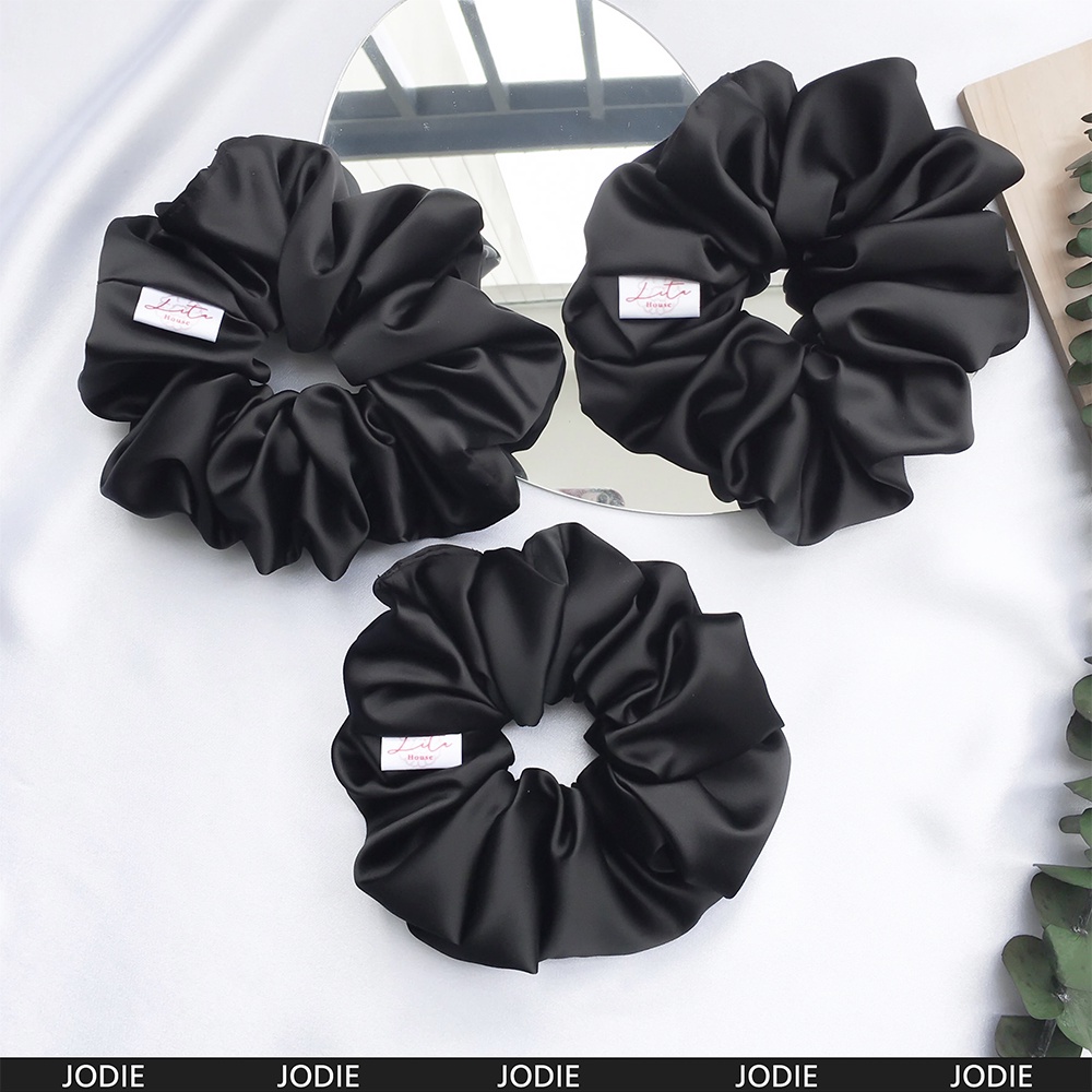 JODIE - Dây chun buộc tóc Satin Scrunchies Handmade I BLACK