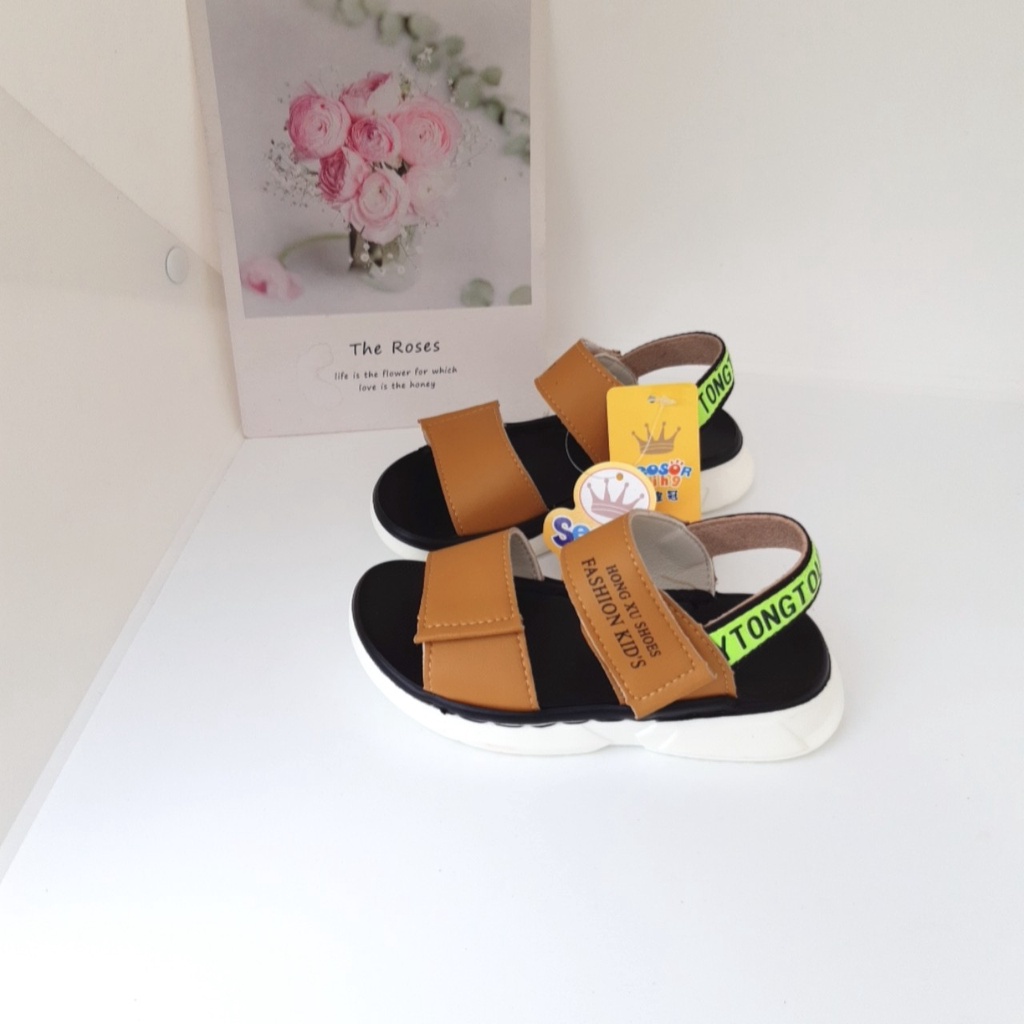 Bitis siêu nhẹ cho bé size 26-30 hàng quảng châu full box mã B016