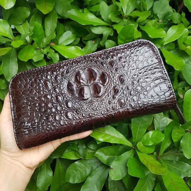 🌼 Ví cầm tay da cá sấu 1 ngăn 11x21 cao cấp chính hiệu, liền lạc từ gù đầu đến gai lưng. KHÔNG bán hàng dập vân cá sấu.