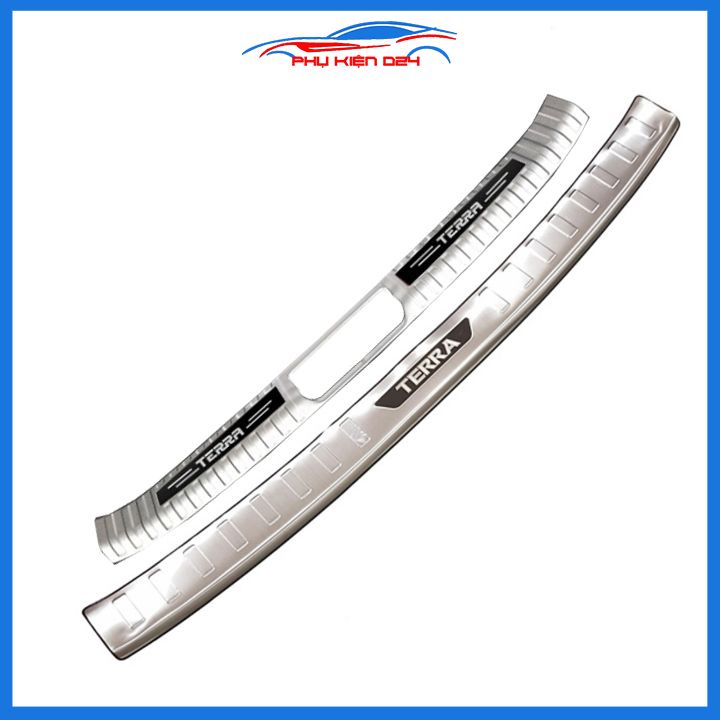 Ốp chống trầy cốp Terra 2018-2019-2020 Inox chống trầy bảo vệ xe