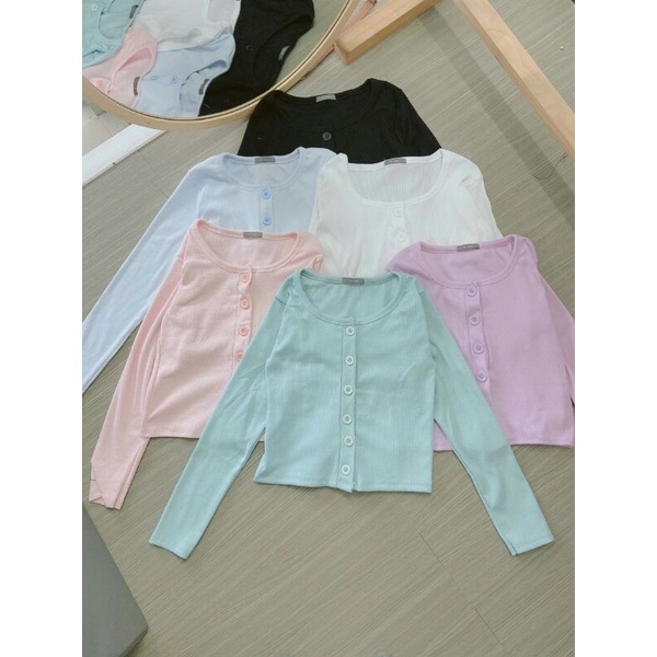 Áo thun gân tay dài nút to cài màu trơn basic năng động dáng croptop - Mã: 98 TV-FASHION