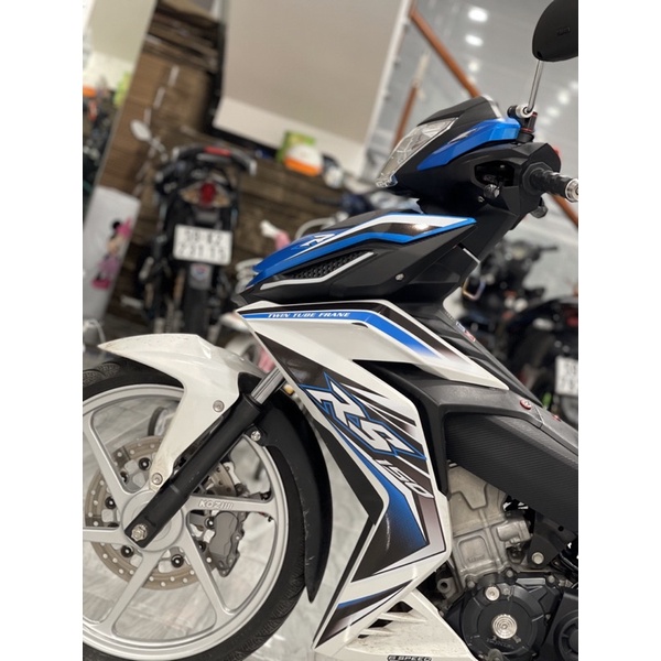 Tem winner v1 mẫu RS ( xe xanh trắng)