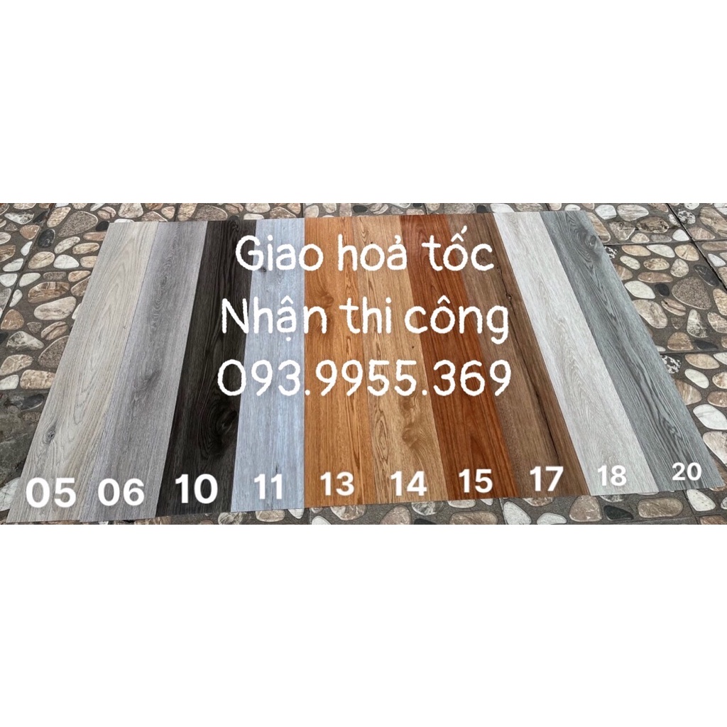 1 met vuông SÀN NHỰA giả GỖ có keo sẵn