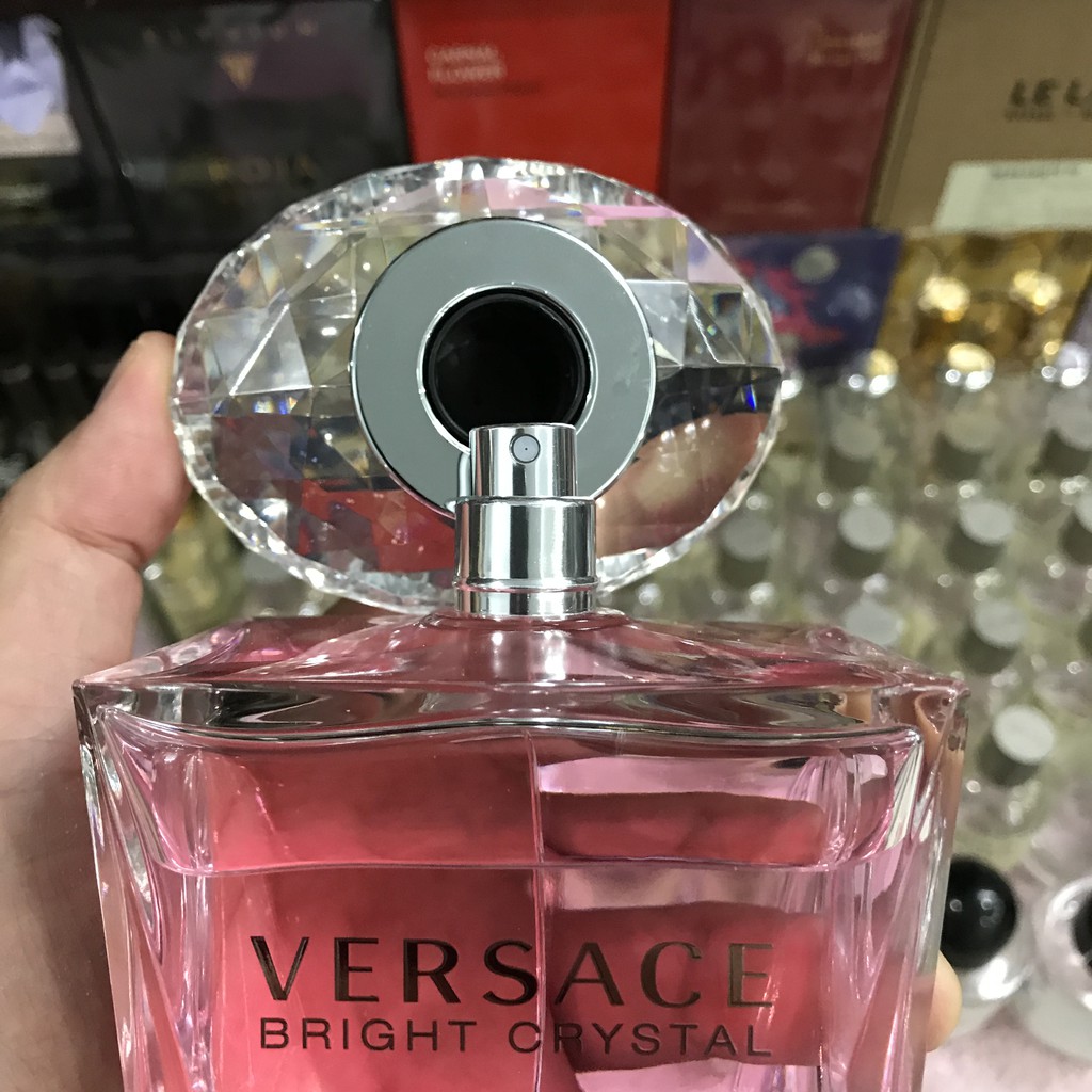 Nước Hoa Nữ Dịu Dàng Dễ Thương Versace Bright Crystal