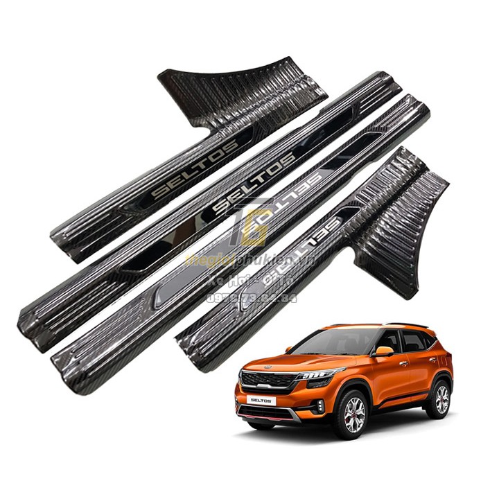 Ốp bậc cửa, Nẹp bước chân trong, ngoài xe Kia Seltos 2020 – Mẫu Carbon