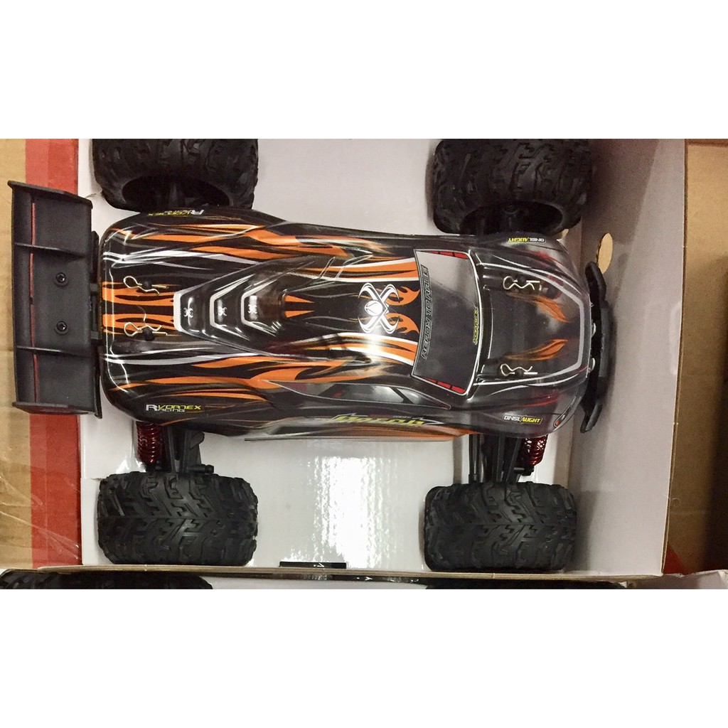 Xinlehong 9136  - xe tô tô địa hình điều khiển từ xa tốc độ cao 36km/h, chống nước IPX4, sóng 2.4Ghz, 2 cầu 4WD