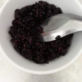 Gạo nếp cẩm đã rang